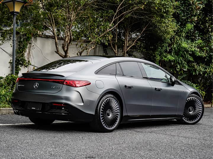 Фото 5 - Mercedes-Benz EQS AMG