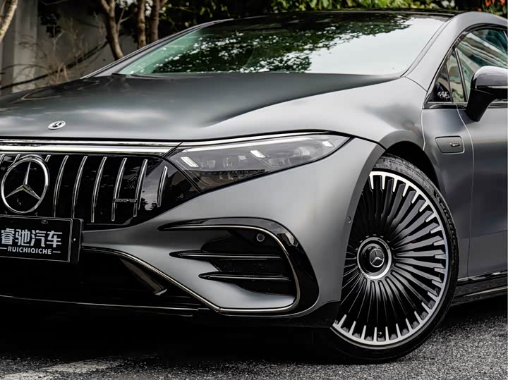 Фото 8 - Mercedes-Benz EQS AMG