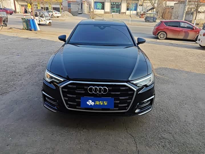 Фото 2 - Audi A6L