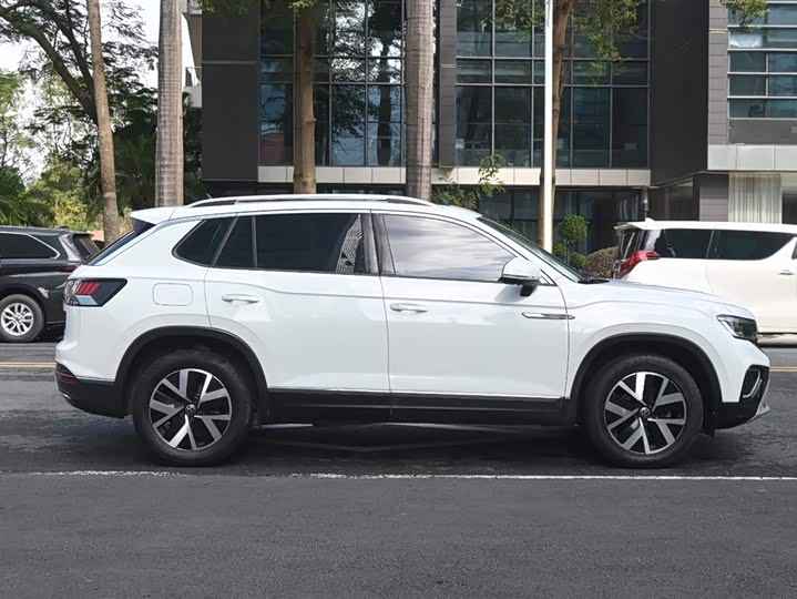 Фото 6 - Volkswagen Tayron