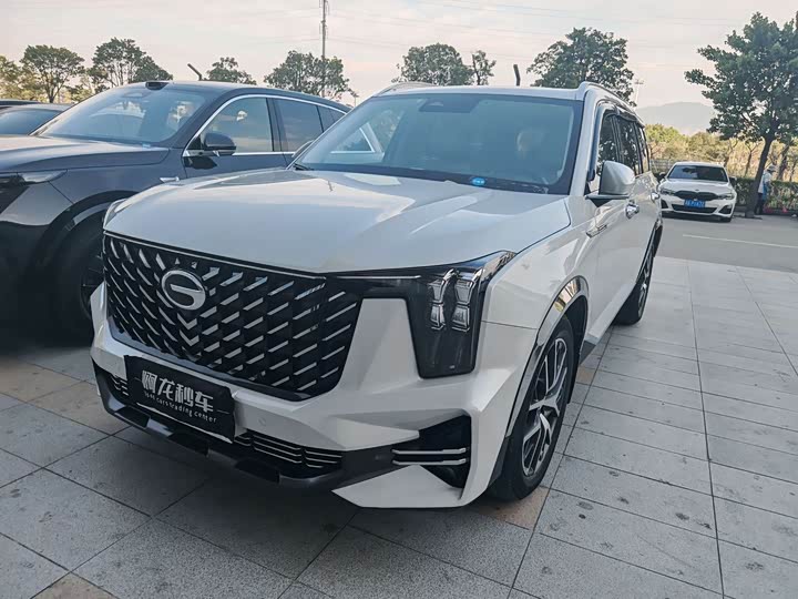 Фото 1 - GAC Trumpchi GS8