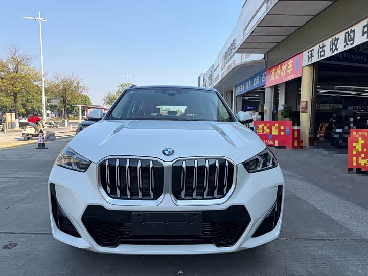 Фото 3 - BMW X1