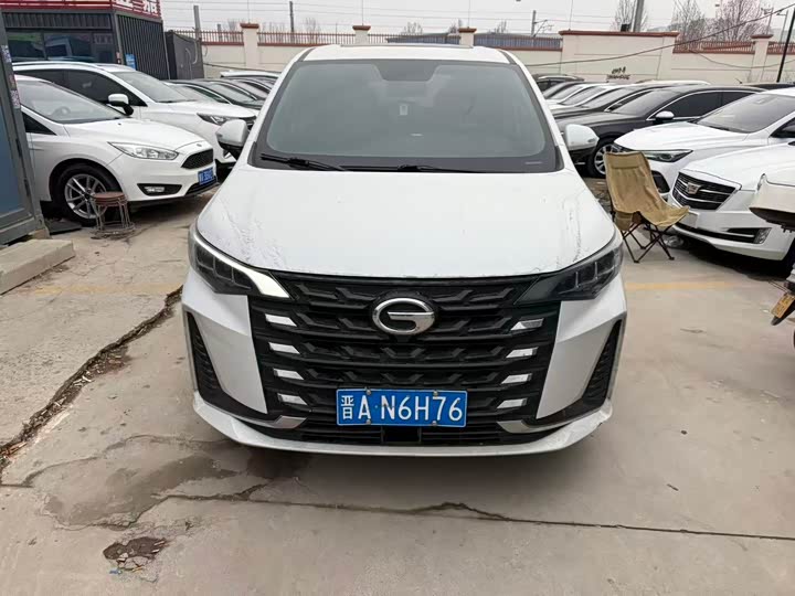 Фото 2 - GAC Trumpchi M6