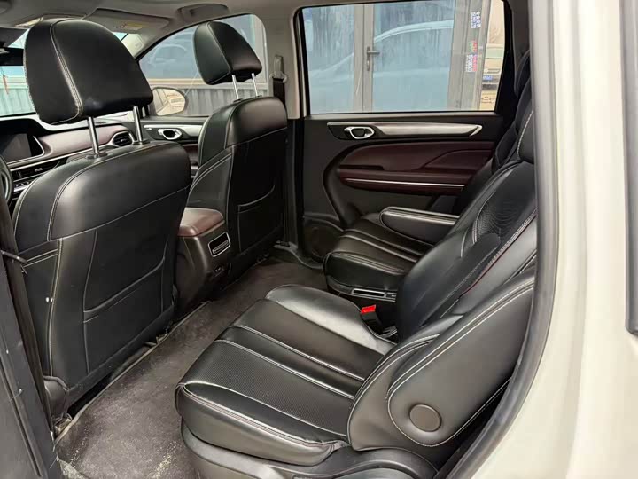 Фото 7 - GAC Trumpchi M6