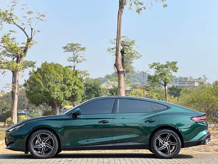 Фото 4 - MG Motor 7