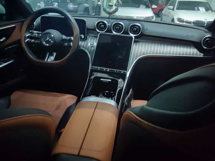 Фото 6 - Mercedes-Benz C-Class