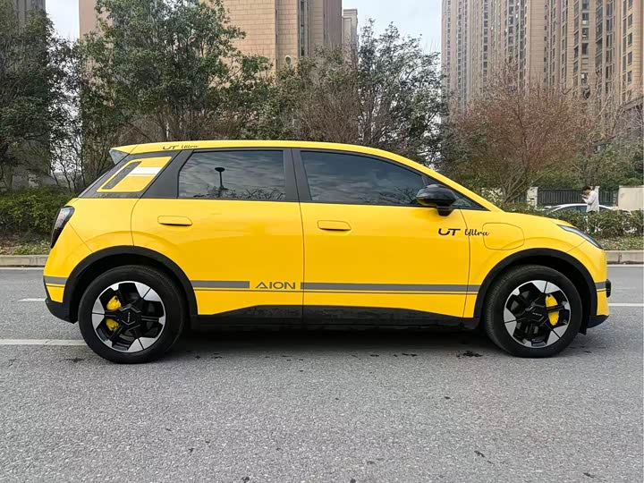 Фото 5 - GAC Aion UT