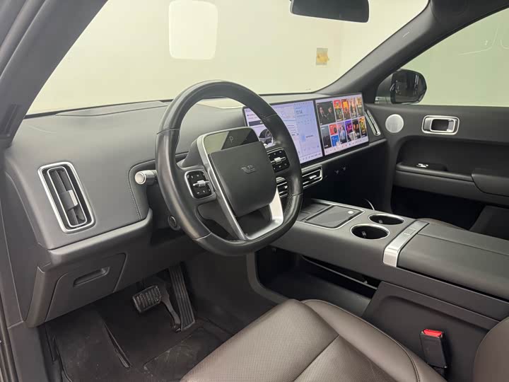 Фото 6 - LiXiang L9