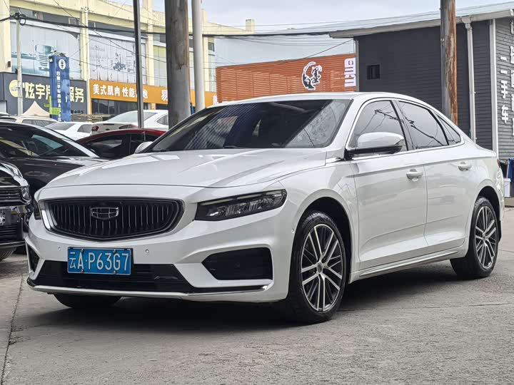 Фото 1 - Geely Preface