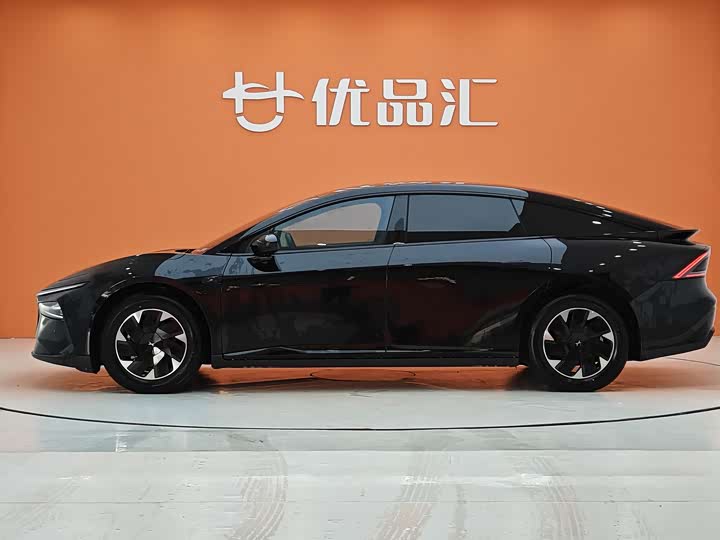 Фото 2 - XPeng F57