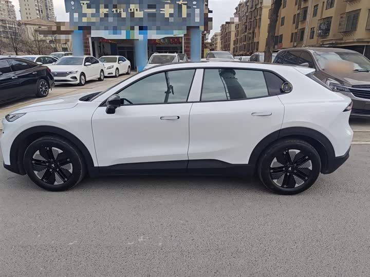 Фото 5 - Changan Deepal S05