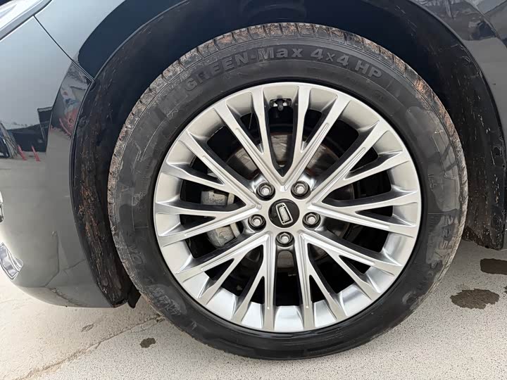 Фото 5 - Bestune B70