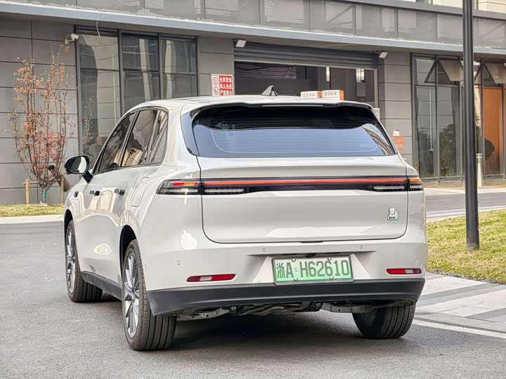 Фото 3 - Leapmotor C10