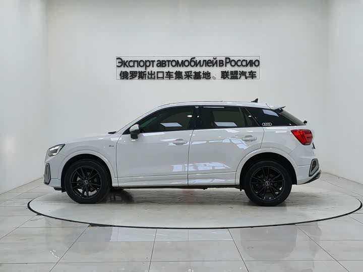 Фото 5 - Audi Q2L