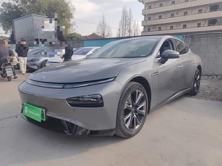 Фото 2 - XPeng P7