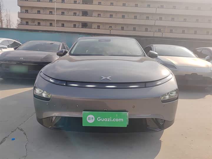 Фото 3 - XPeng P7