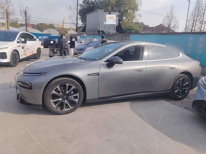 Фото 5 - XPeng P7