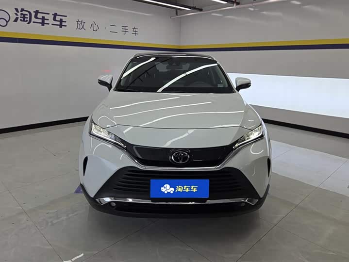 Фото 2 - Toyota Harrier