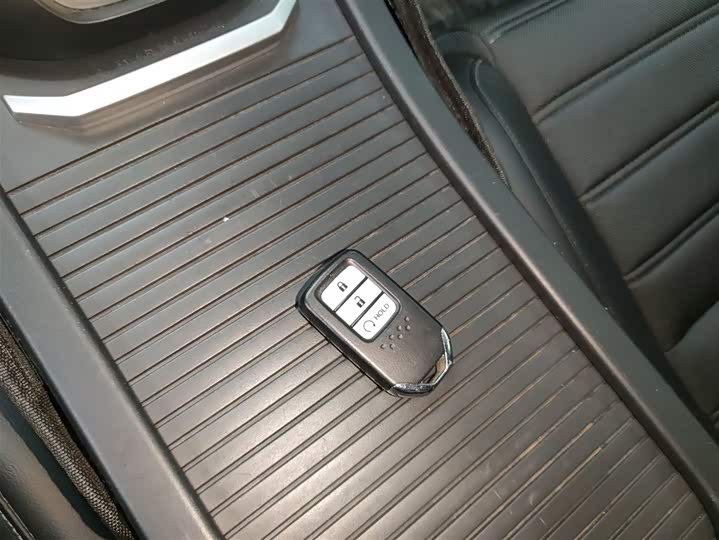 Фото 9 - Honda Breeze