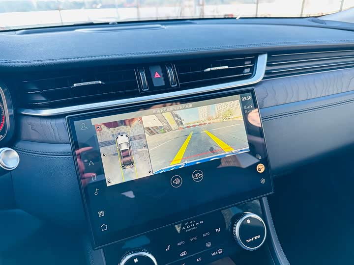 Фото 7 - Jaguar XF L