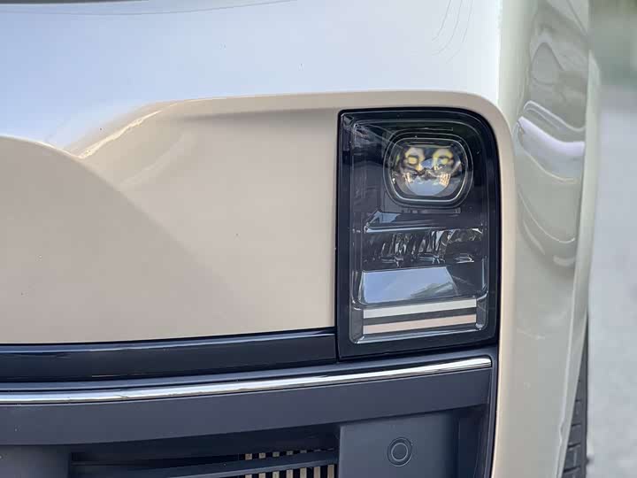 Фото 4 - LiXiang L9