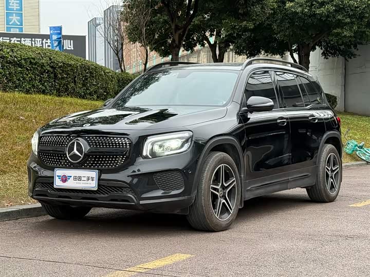 Фото 1 - Mercedes-Benz GLB-Class