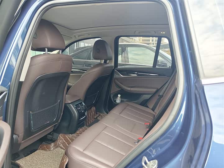 Фото 5 - BMW iX3