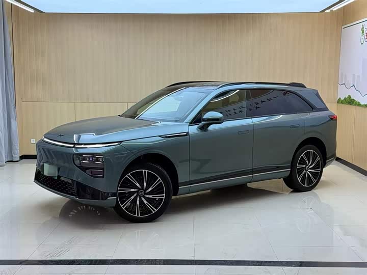 Фото 2 - XPeng G9