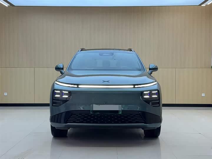 Фото 3 - XPeng G9