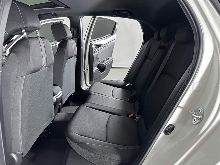 Фото 7 - Honda Civic