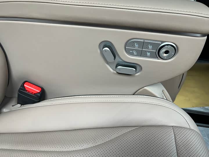 Фото 8 - XPeng X9