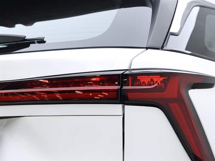 Фото 7 - Changan CS75 Plus