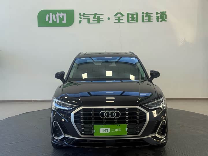 Фото 2 - Audi Q3