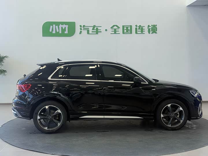 Фото 7 - Audi Q3