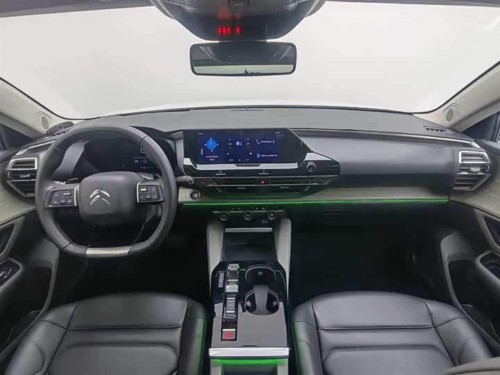 Фото 5 - Citroen C5 X