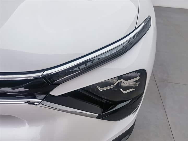 Фото 7 - Citroen C5 X