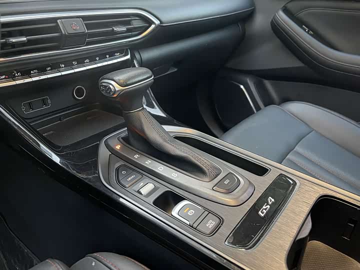 Фото 5 - GAC Trumpchi GS4