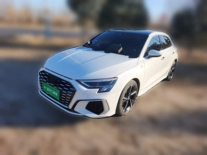 Фото 2 - Audi A3