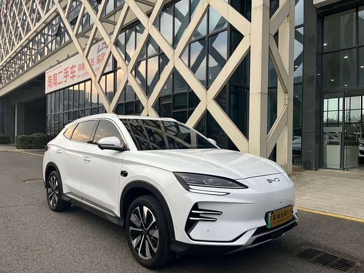 Фото 3 - BYD Song Plus Hybrid/EV