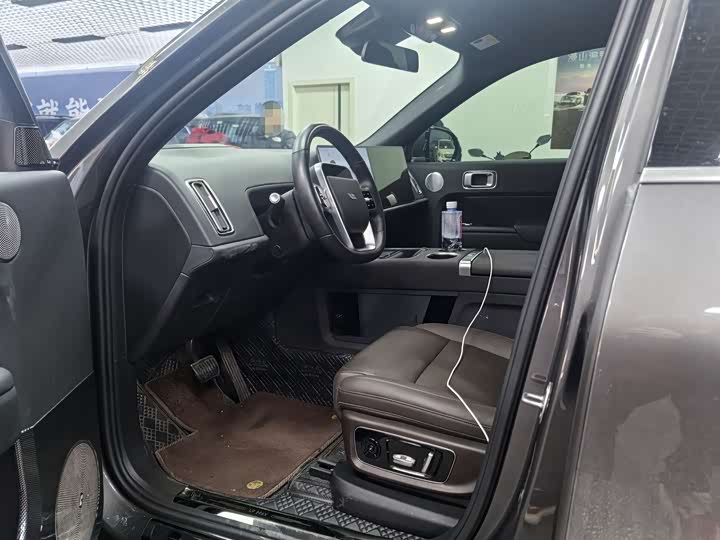 Фото 7 - LiXiang L9