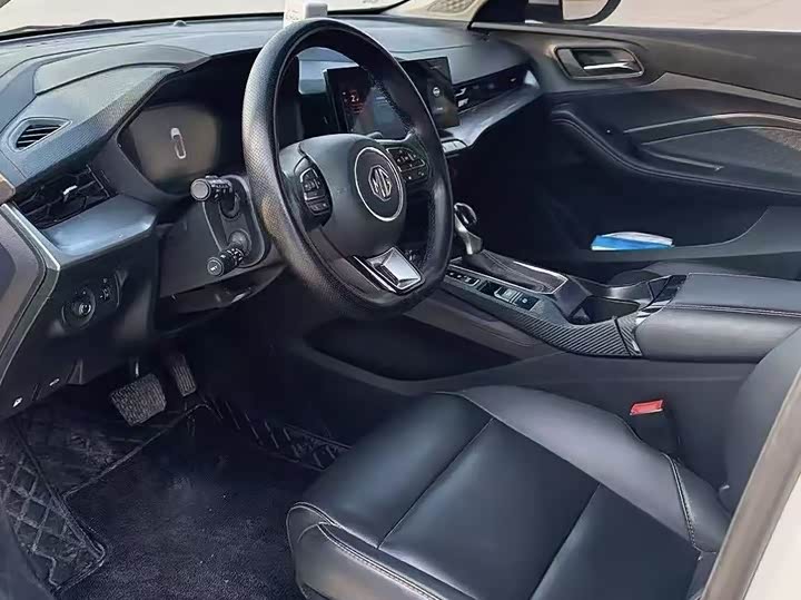 Фото 2 - MG Motor 5