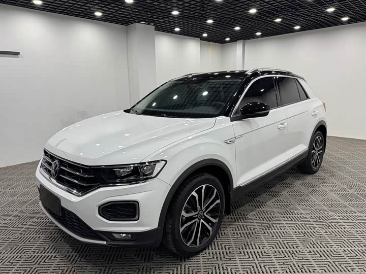 Фото 3 - Volkswagen T-Roc