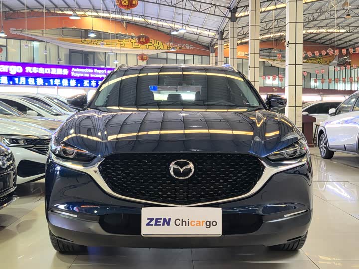 Фото 2 - Mazda CX-30