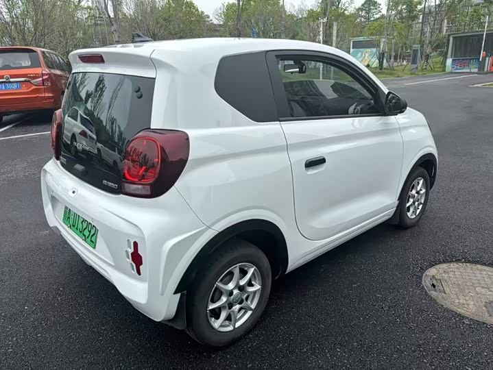 Фото 9 - Roewe Clever