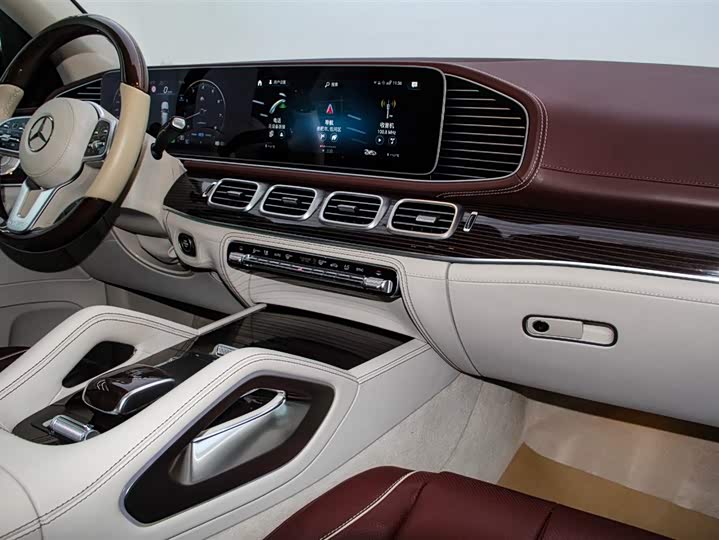 Фото 9 - Mercedes-Benz Maybach GLS