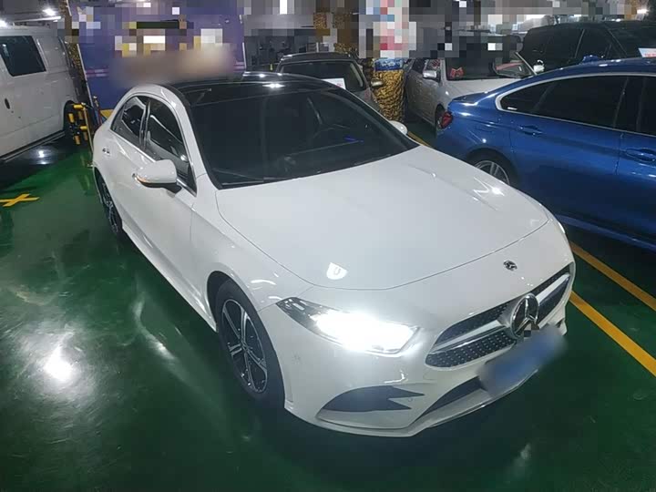 Фото 4 - Mercedes-Benz A-Class