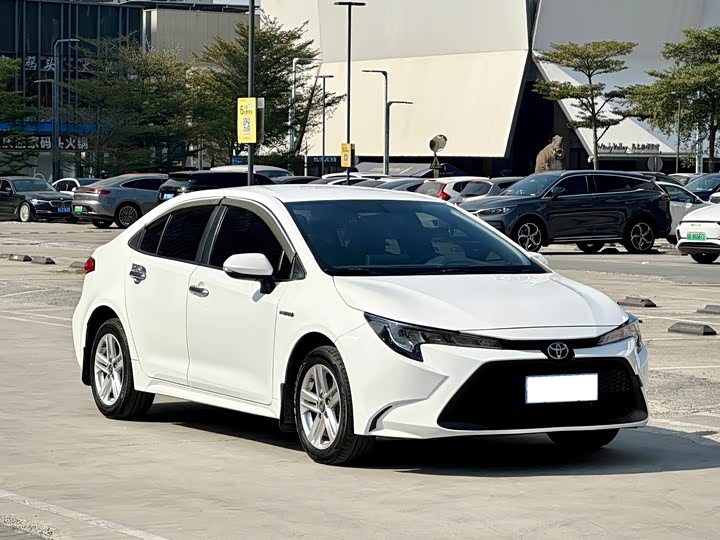 Фото 3 - Toyota Levin