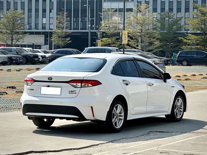 Фото 4 - Toyota Levin