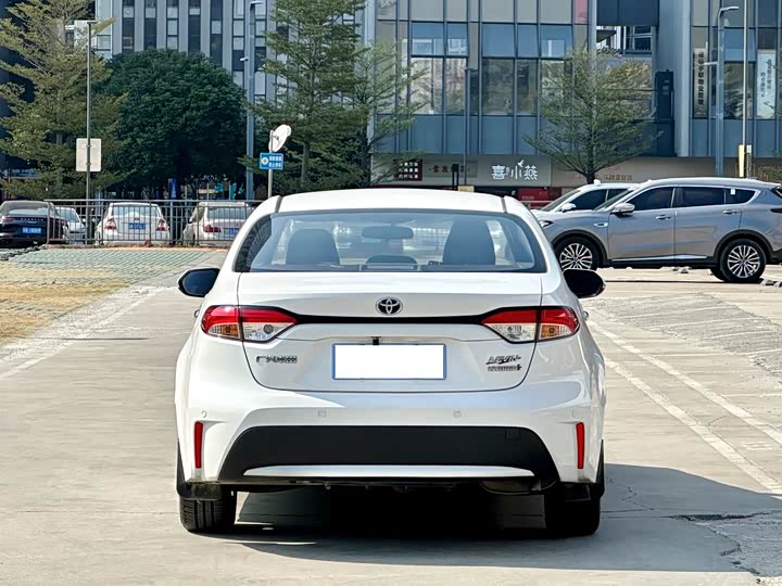 Фото 5 - Toyota Levin