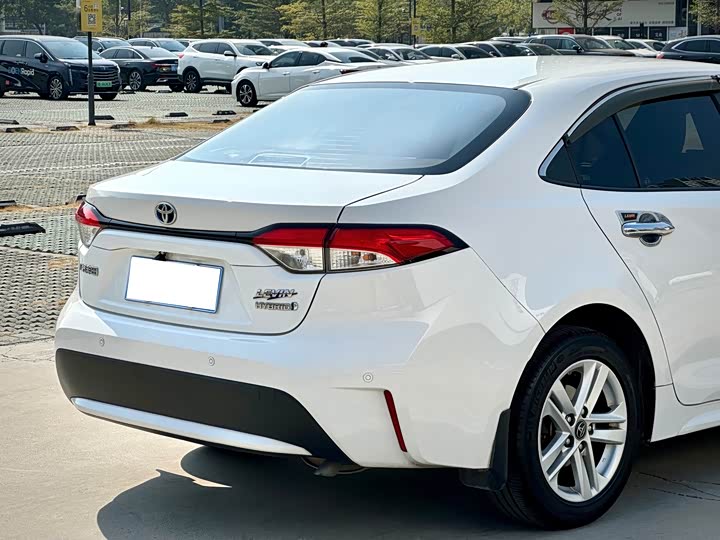 Фото 9 - Toyota Levin